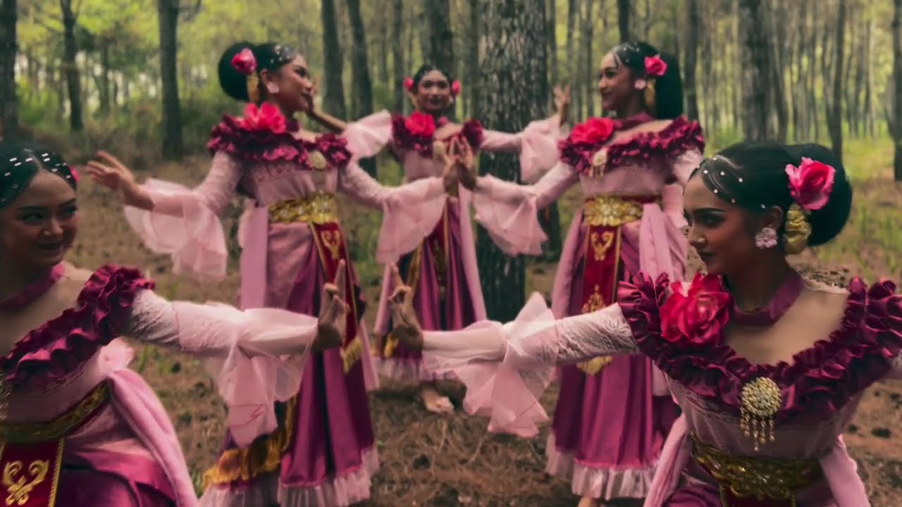 Tari Kutho Kembang  - Highlights
