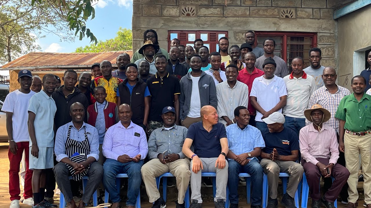 A word of encouragement from pastor Apollos during the men’s meeting at Makueni 