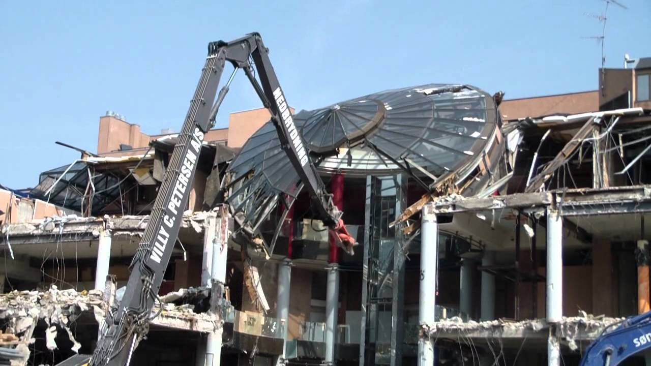 Rivning af Scala i København / Demolition of Scala in Copenhagen