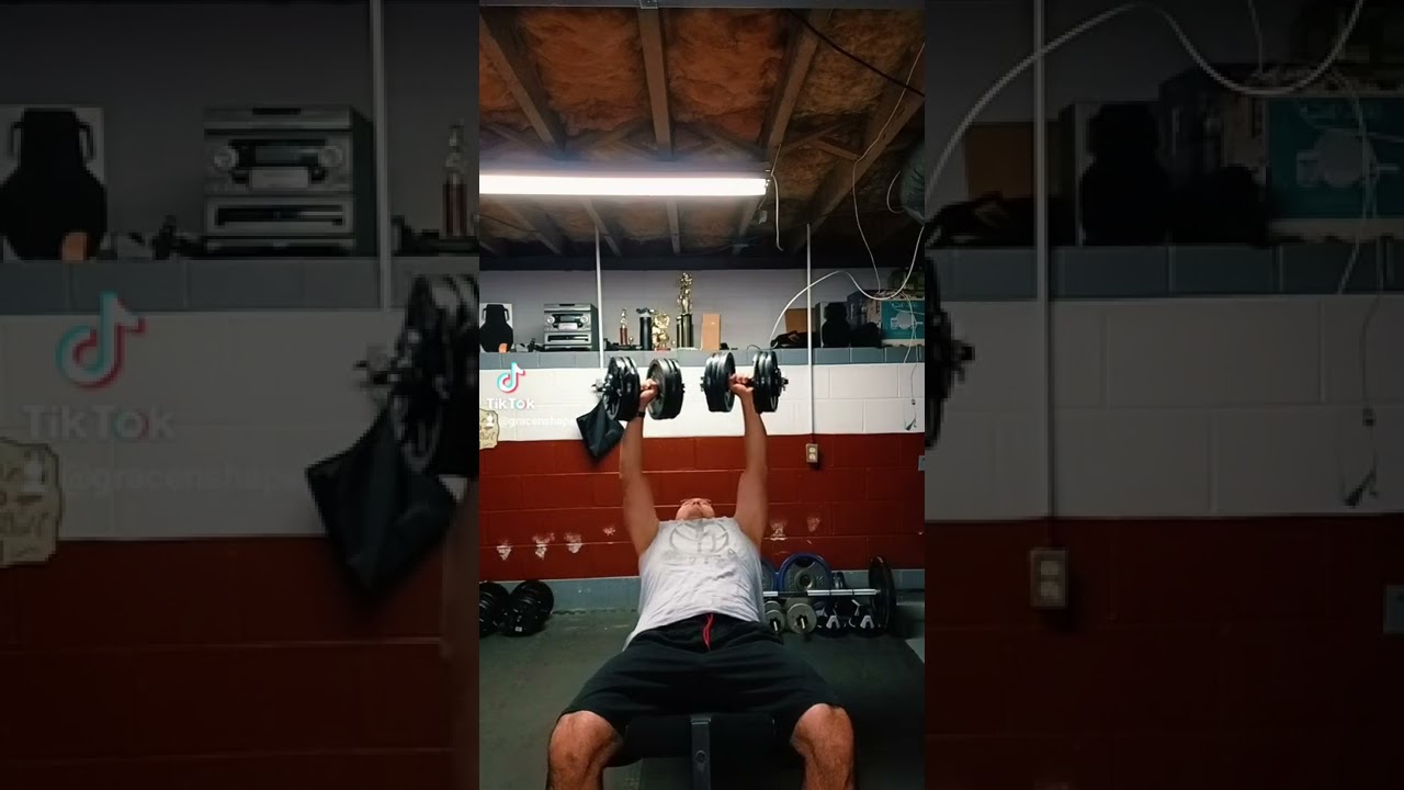 dumbbell chest presses
