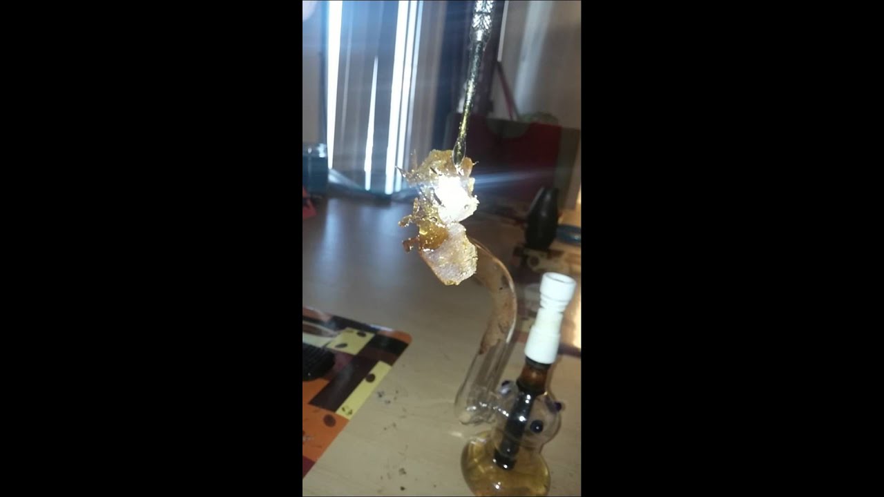 Green,crack shatter