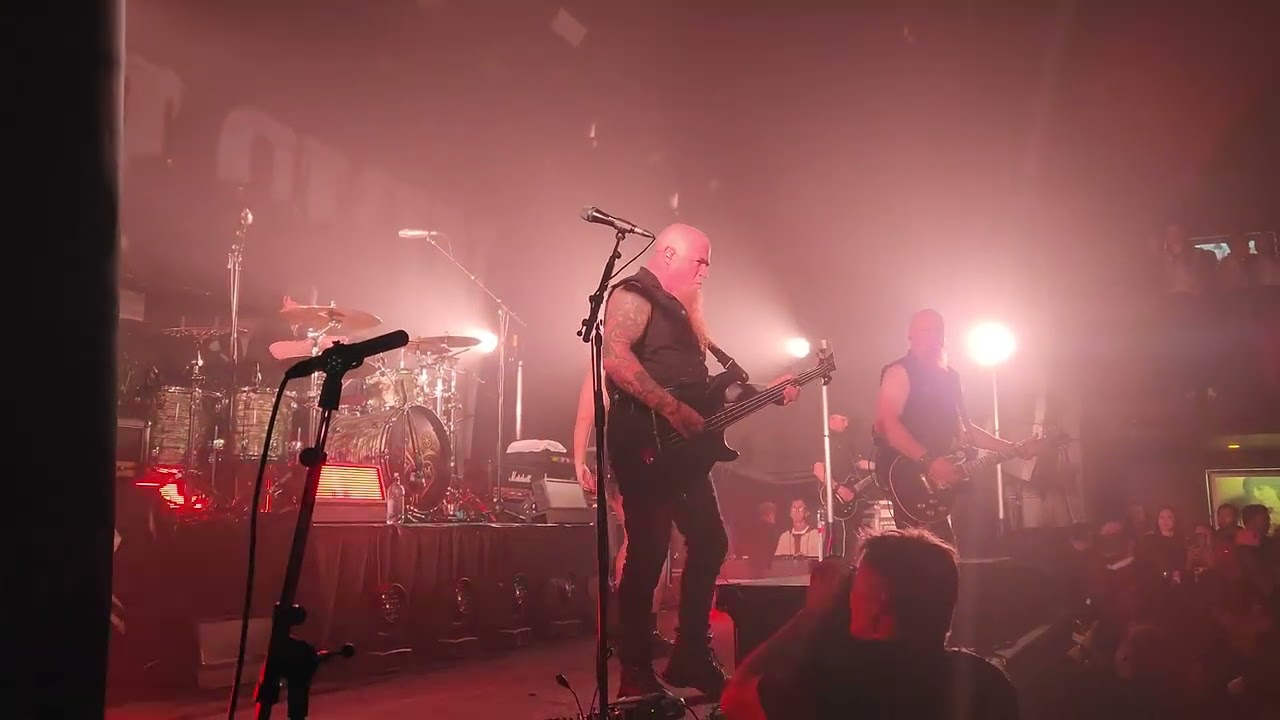 Devilskin - Elvis Presley Circle Pit - Live at Powerstation Auckland NZ - 29/6/2024