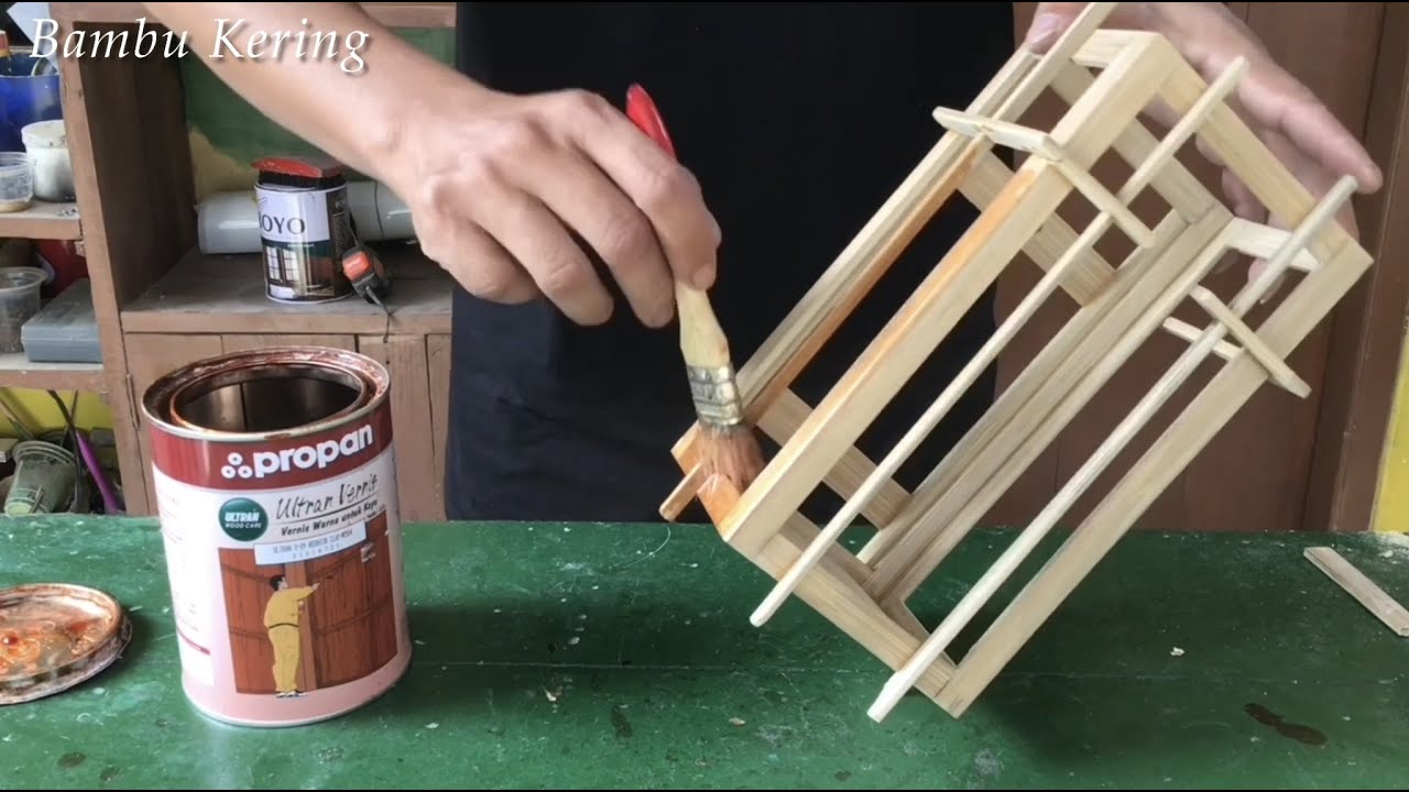Lampu Dinding Minimalis dari limbah Bambu Cocok untuk Ruangan Tamu ~ Kerajinan Bambu