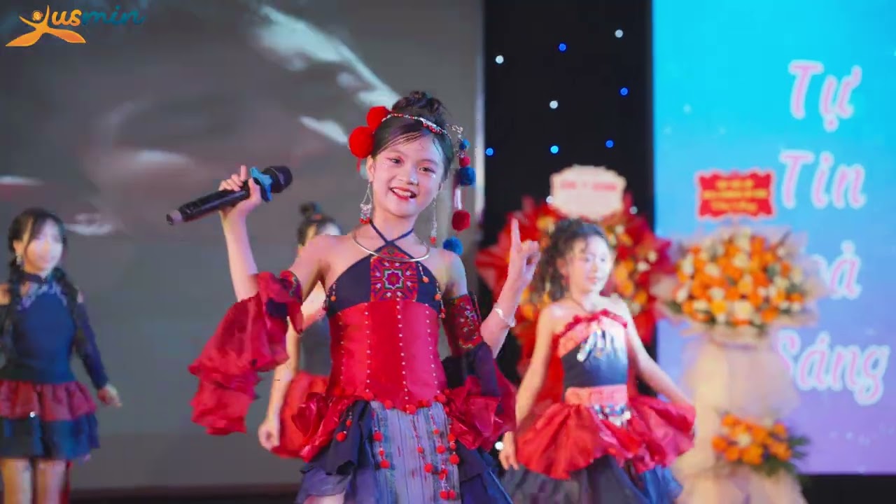 Đi giữa trời rực rỡ | giao lưu cùng bé “Ghến” l Camy Khánh An