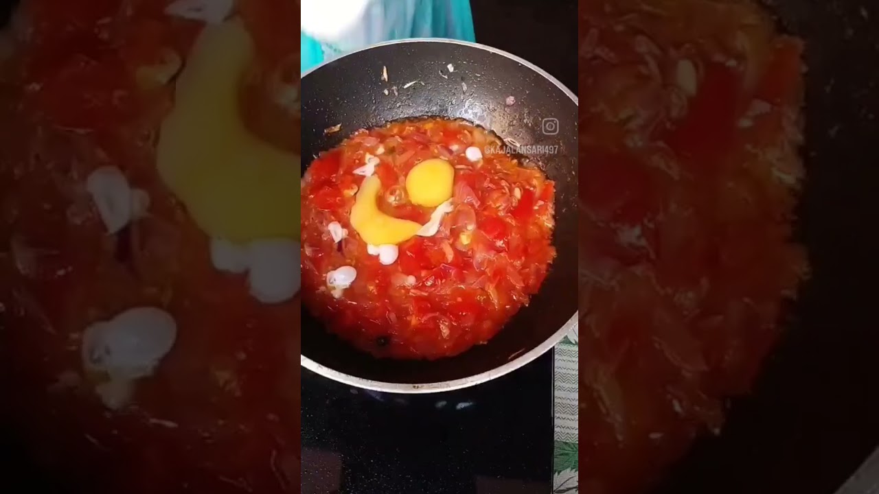 Anda tamatar k curry 🍛😋#shorts #youtubeshorts #viral #viralvideo #youtubevideo #subscribe