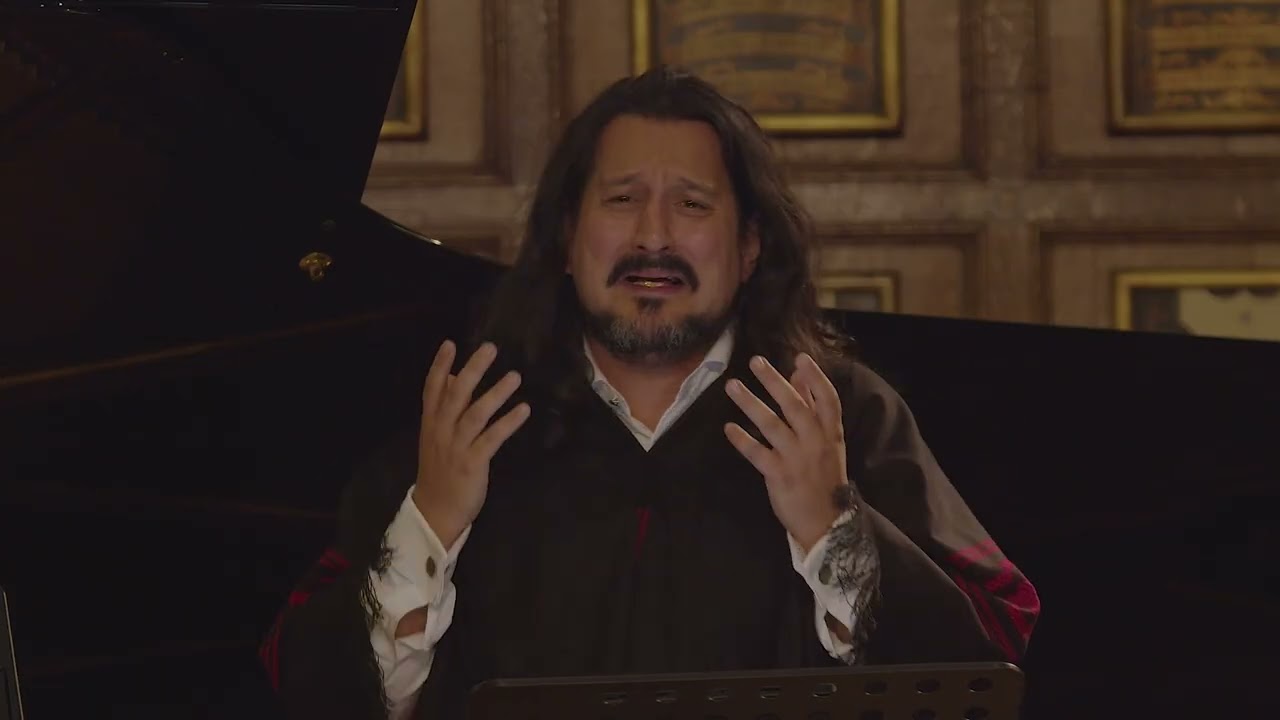 Germ&aacute;n Enrique Alc&aacute;ntara and Anna Tilbrook | Juan Pedro Esnaola's 