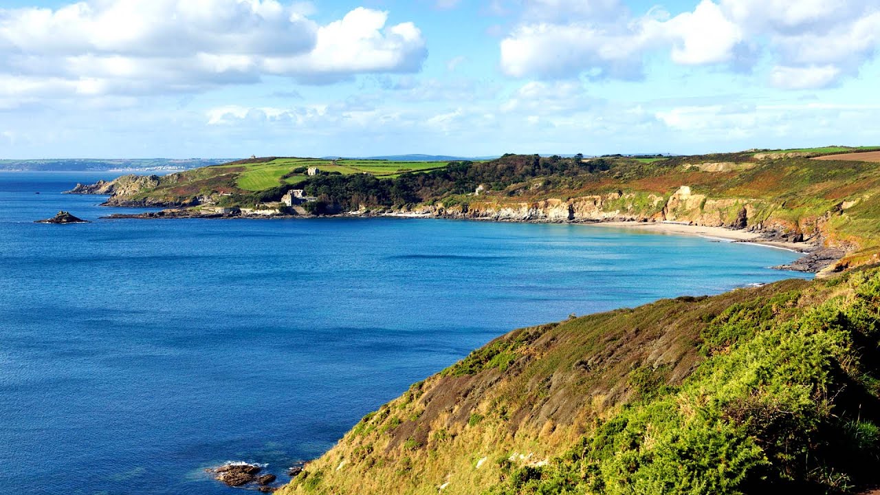 Hiking Southwest England's Spectacular Coastline | Wanderlust! Europe's Most Beautiful Hiking Trails