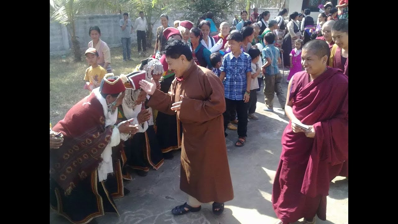 H E  Lochen Rinpoche Visits Zanskar Part 1