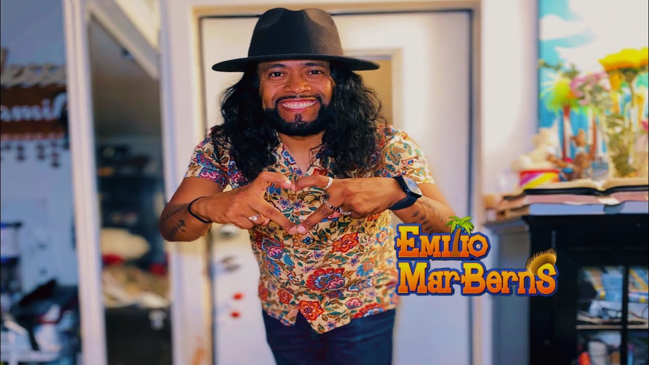 El chamaco moderno- karaoke Emilio MarBern’S
