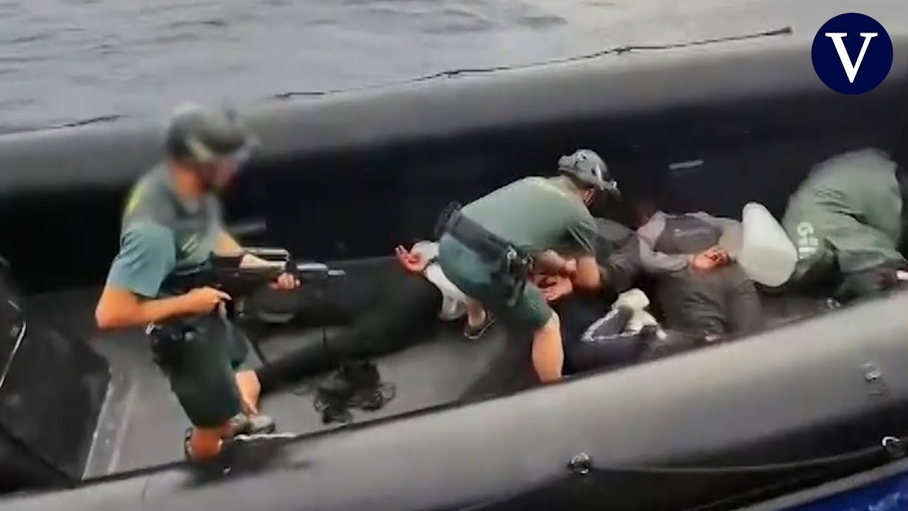 Así es como la Guardia Civil intercepta 860 kilos de hachís en la desembocadura del Guadalquivir