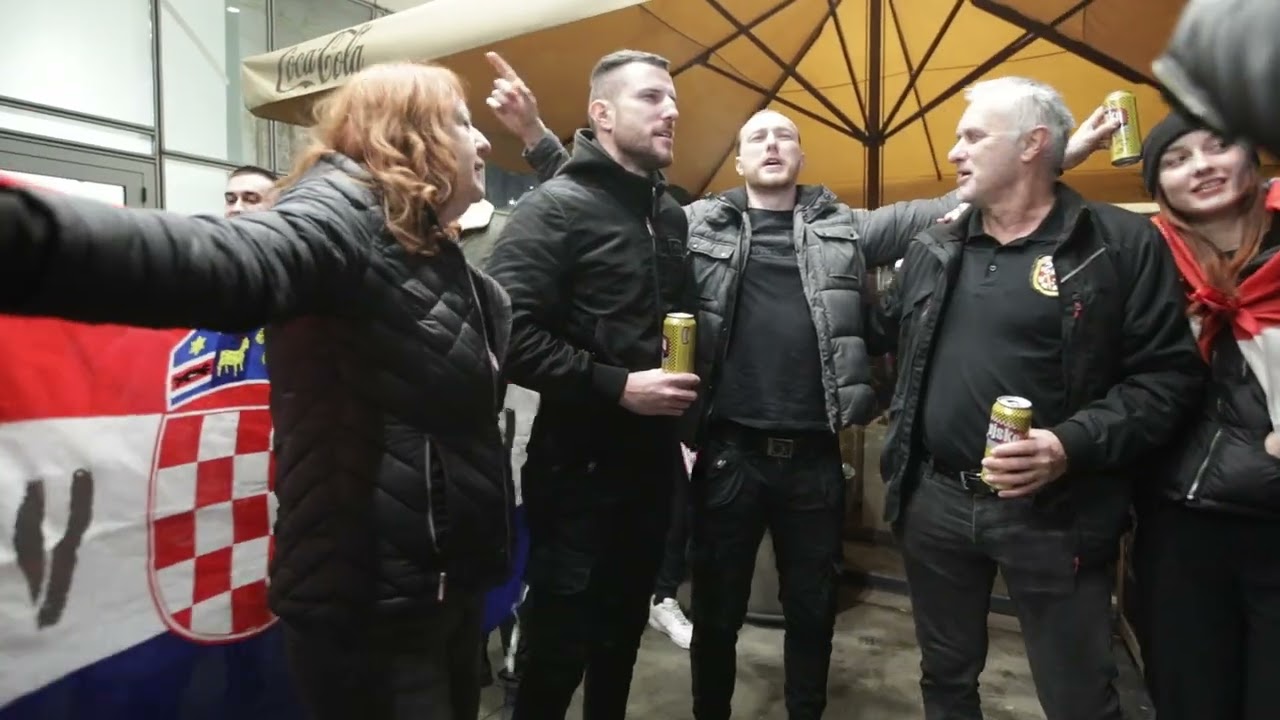 Atmosfera ispred zagrebačke Arene prije početka koncerta Marka Perkovića Thompsona