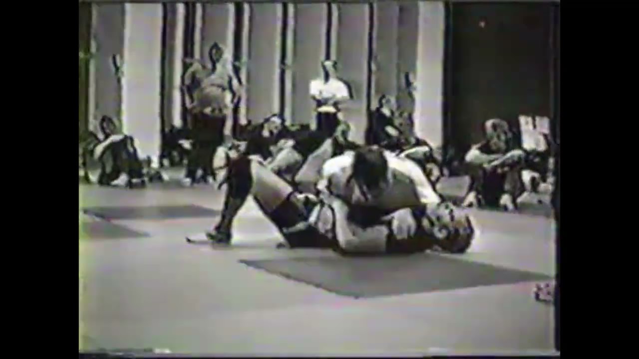 Erik paulson seminar: knee on belly