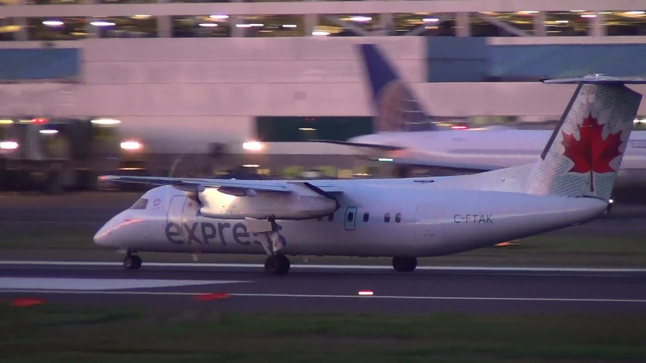 Air Canada Express (Jazz) C-FTAK Dash 8-300 Takeoff Portland Airport (PDX)
