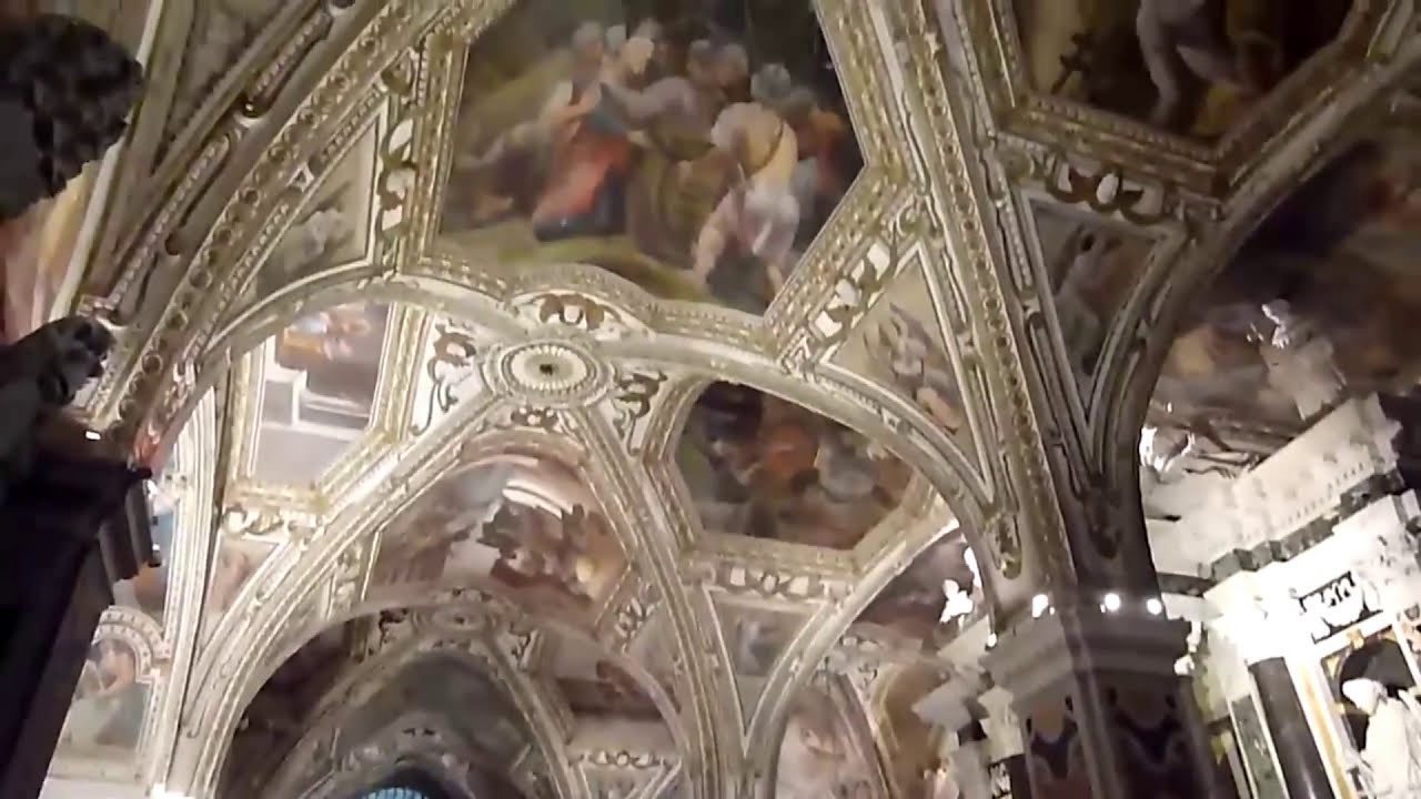La Catedral de San Andrés Apóstol en Amalfi - Salerno - Italia