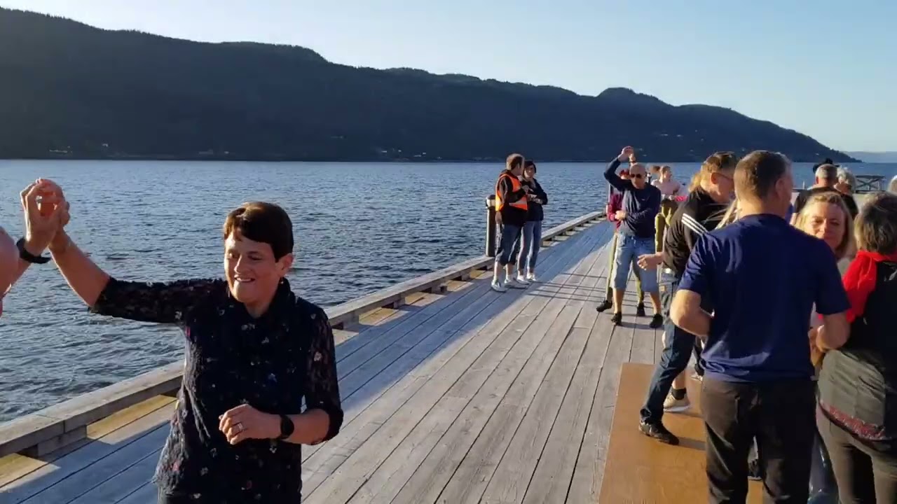 Bryggedans på Langbrua Orkanger med Frank Scott 2019