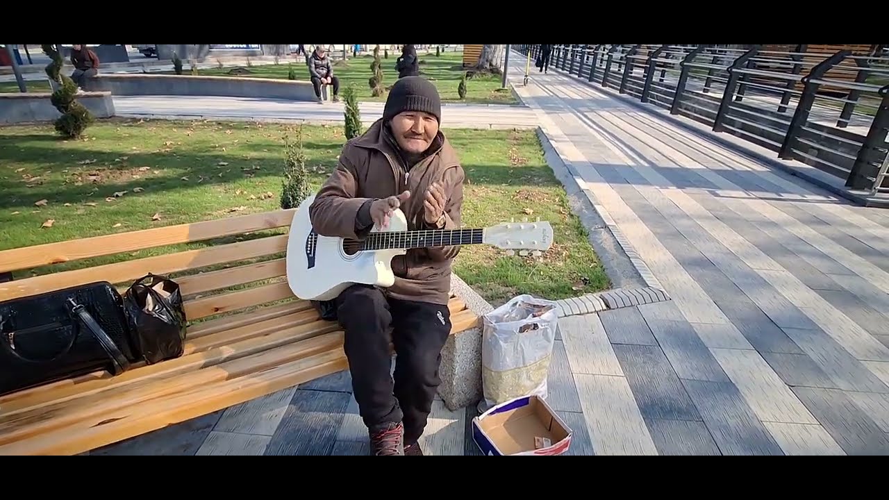 МЕН СИЗДИ АПАМДАЙ КӨРӨМ ДЕЙТ БАКТЫБЕК.