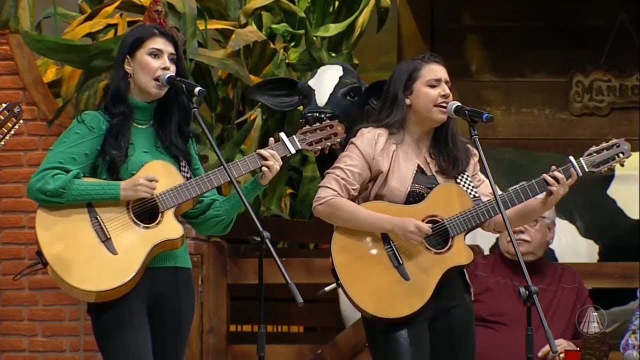 Lorena & Rafaela - Participação no Terra da Padroeira (10/10/21)