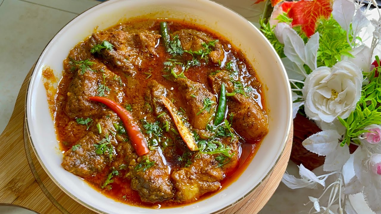 ঘরোয়া মসলাই বাংলাদেশী রেস্টুরেন্ট স্টাইলে রুই মাছ ভুনা যে কোন অনুষ্ঠানে বানাতে পারেন Rui Macher Reci