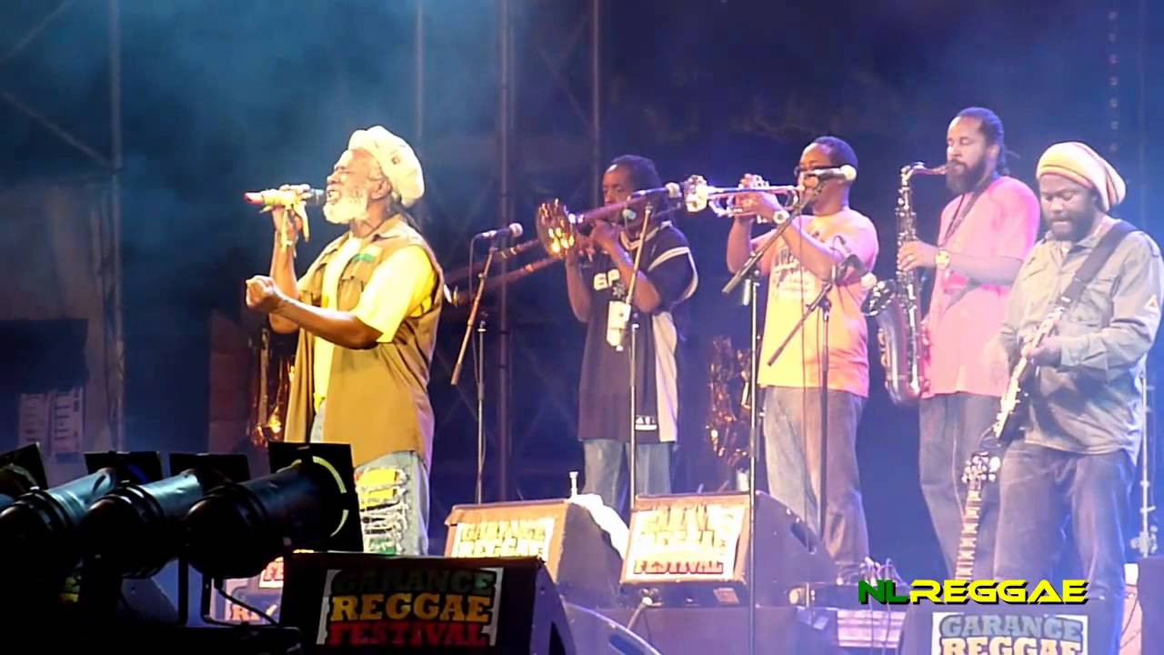BURNING SPEAR 