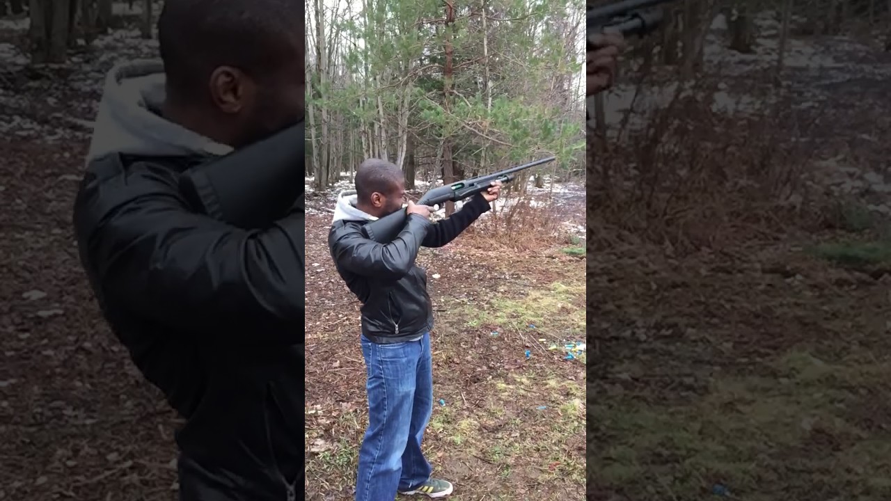 Benelli Shotgun 12 Gauge 3.5 inch Magnum. HILARIOUS!