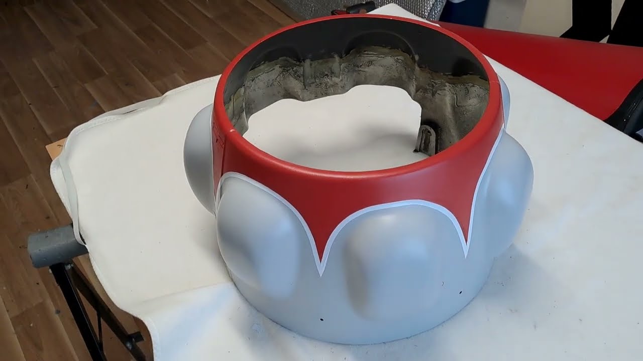 Lackierung der Motorhaube,Bücker Jungmeister