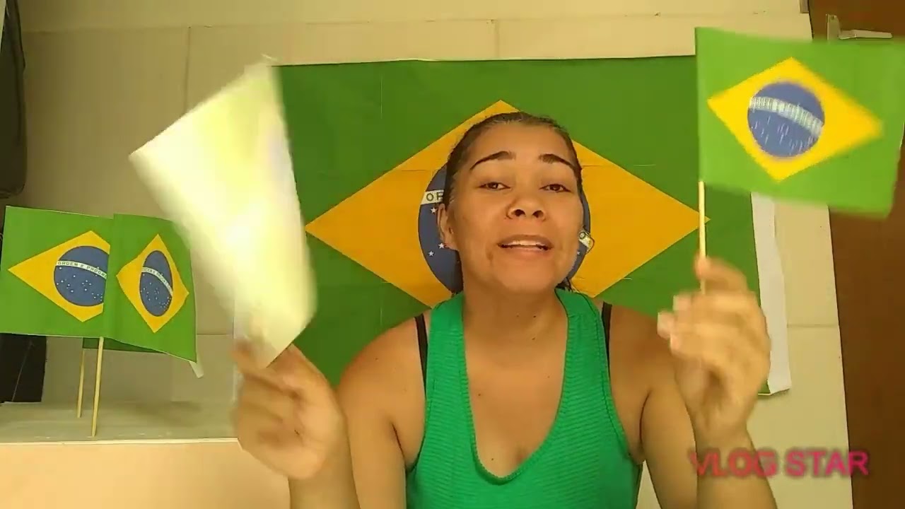 Cantando o hino Nacional - Edução Infantil 