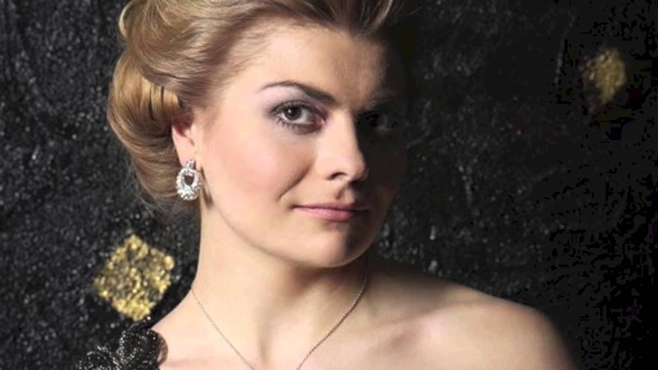 AYNpmn-artist Maria Lobanova - soprano lirico spinto