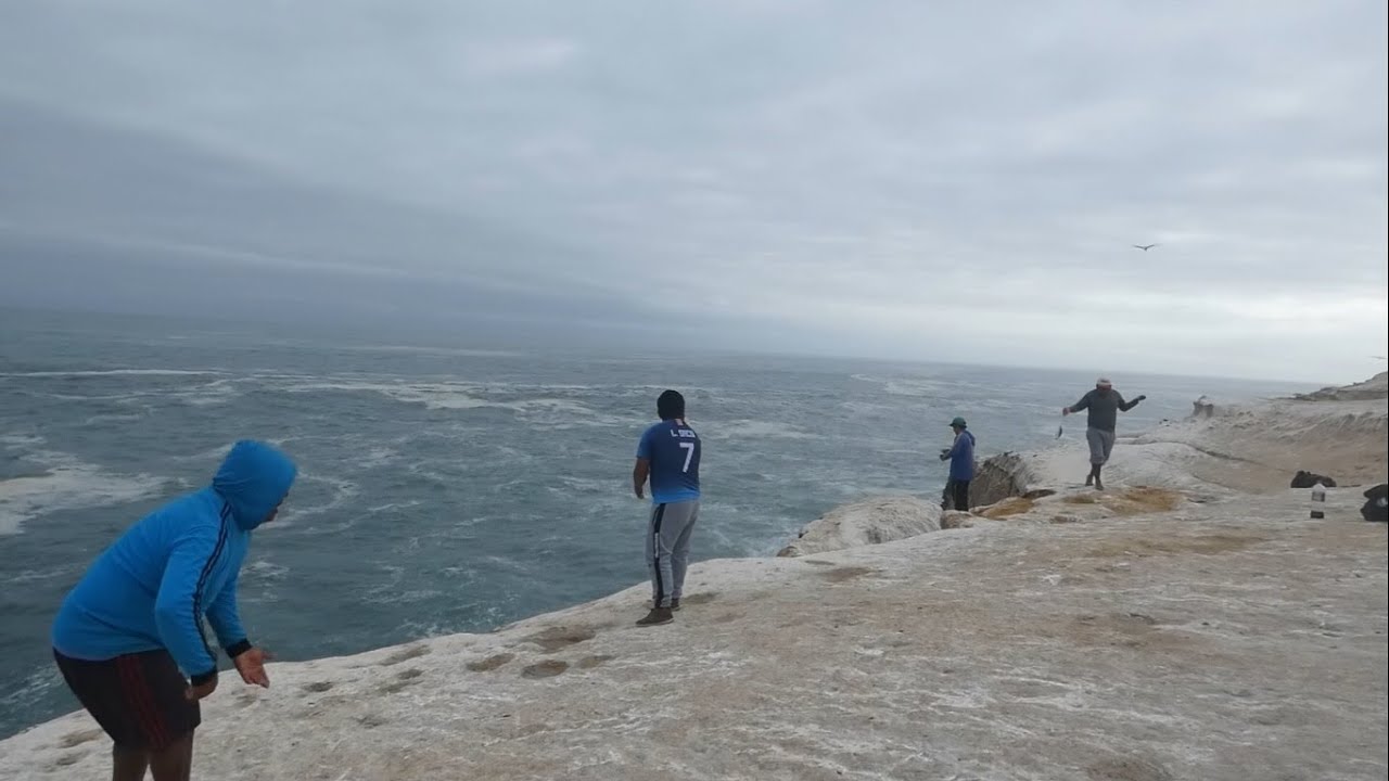 #pesca al extremo en mareas bravas. - #fishing to the extreme in rough tides.