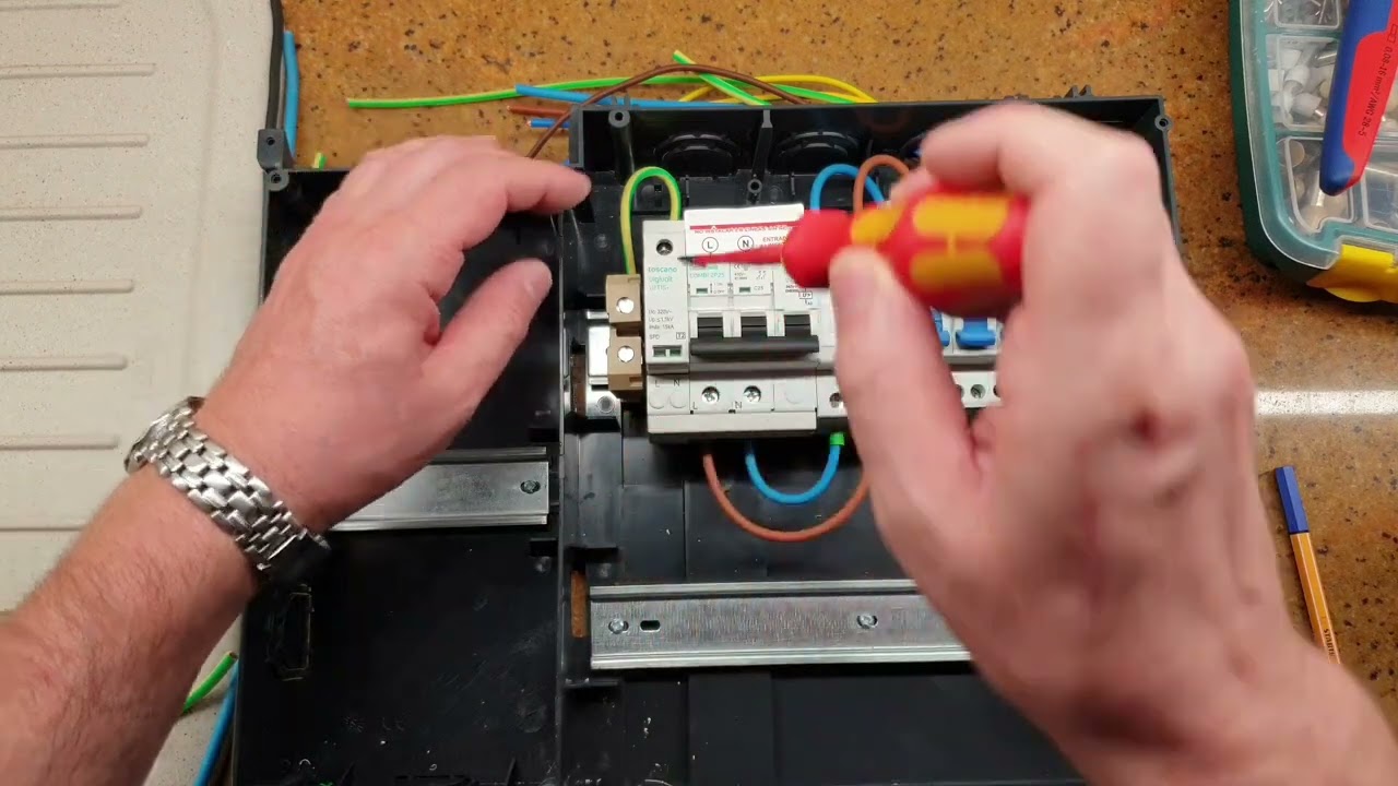Cuadro Electrificación Básica, paso a paso. Parte 2