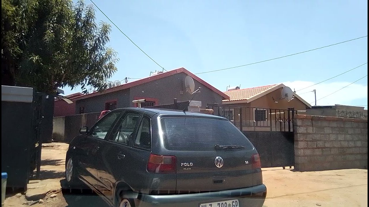 What Chris Hani Daveyton looks like?!🤤😒🫠🙃☹️😲😤