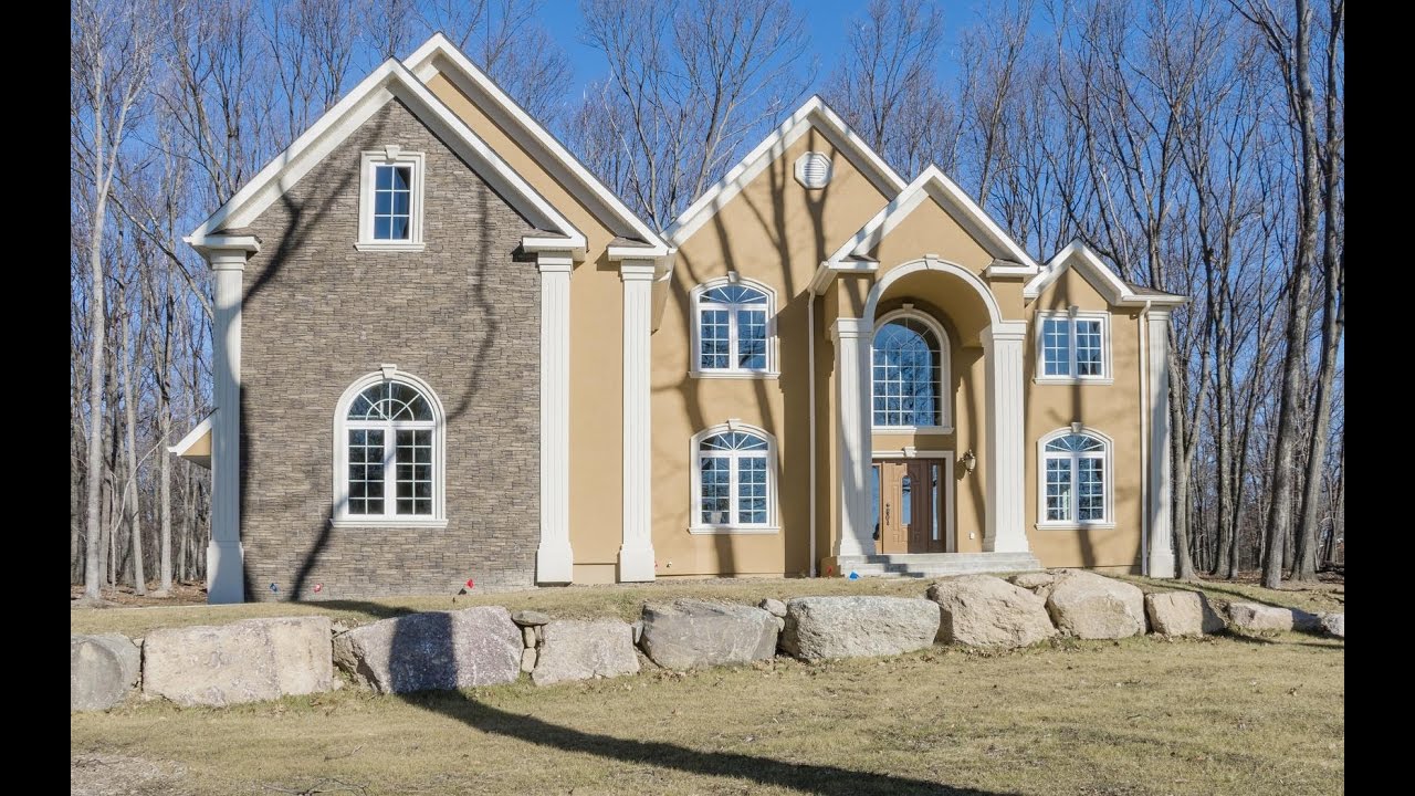 Real Estate Video Tour | 10 Winding Lane, Central Valley, NY 10917 | Orange County, NY