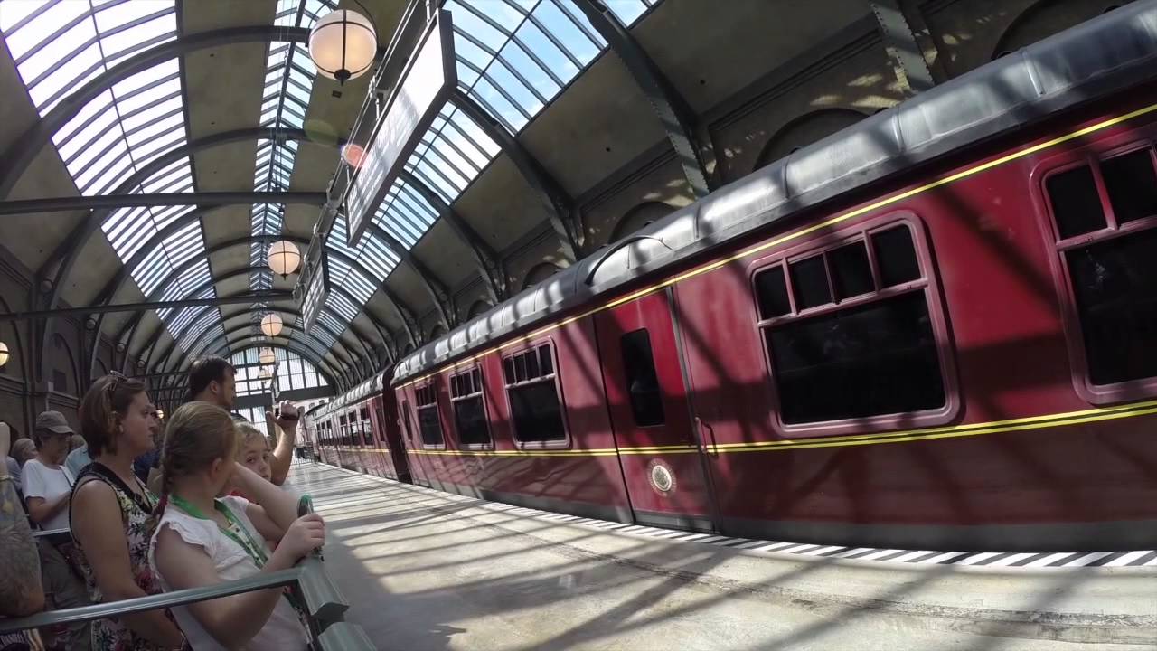 Kings Cross to Hogsmeade Station via Hogwarts Express at Universal Studios Florida (2014)