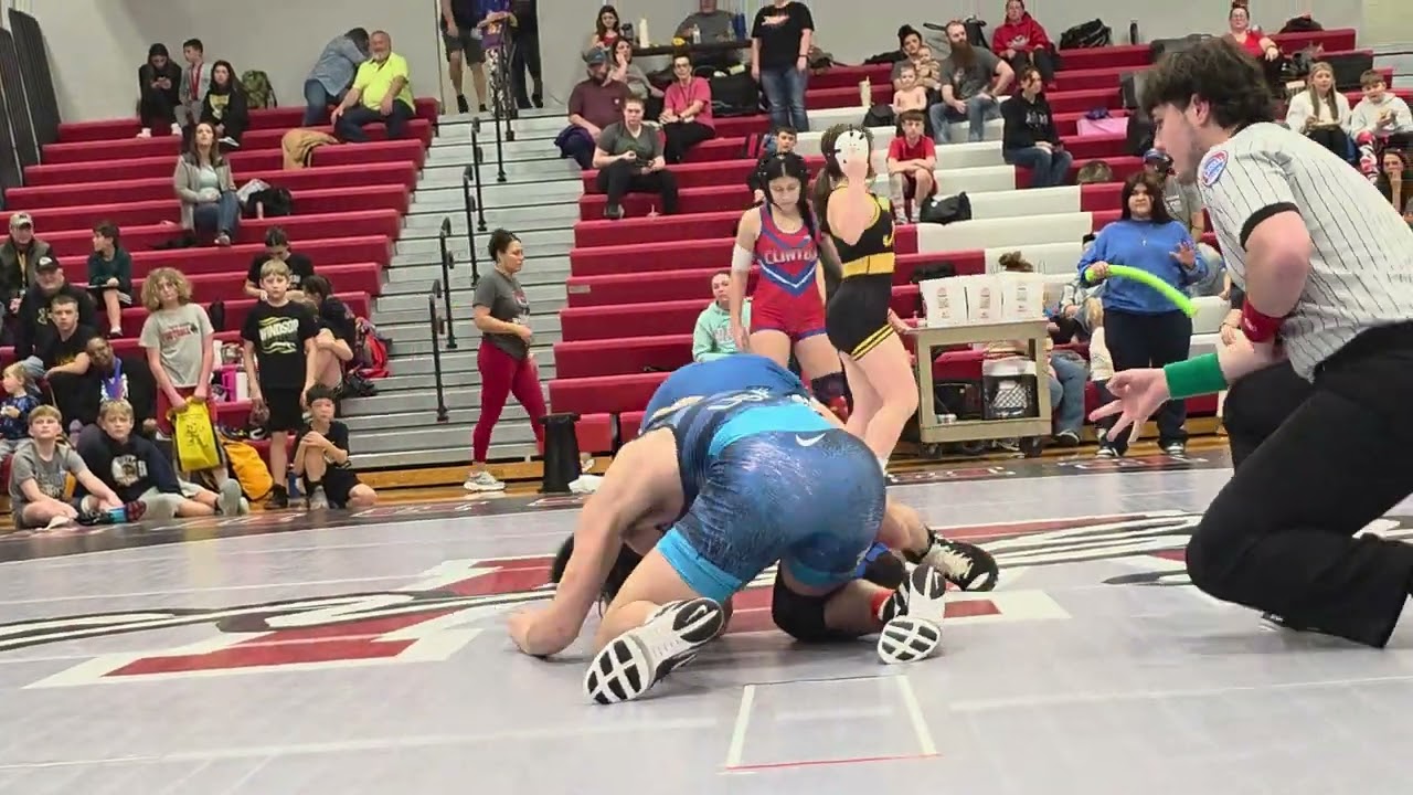 Warrensburg youth tournament ( Isaiah Dick vs Marvin Martinez) 