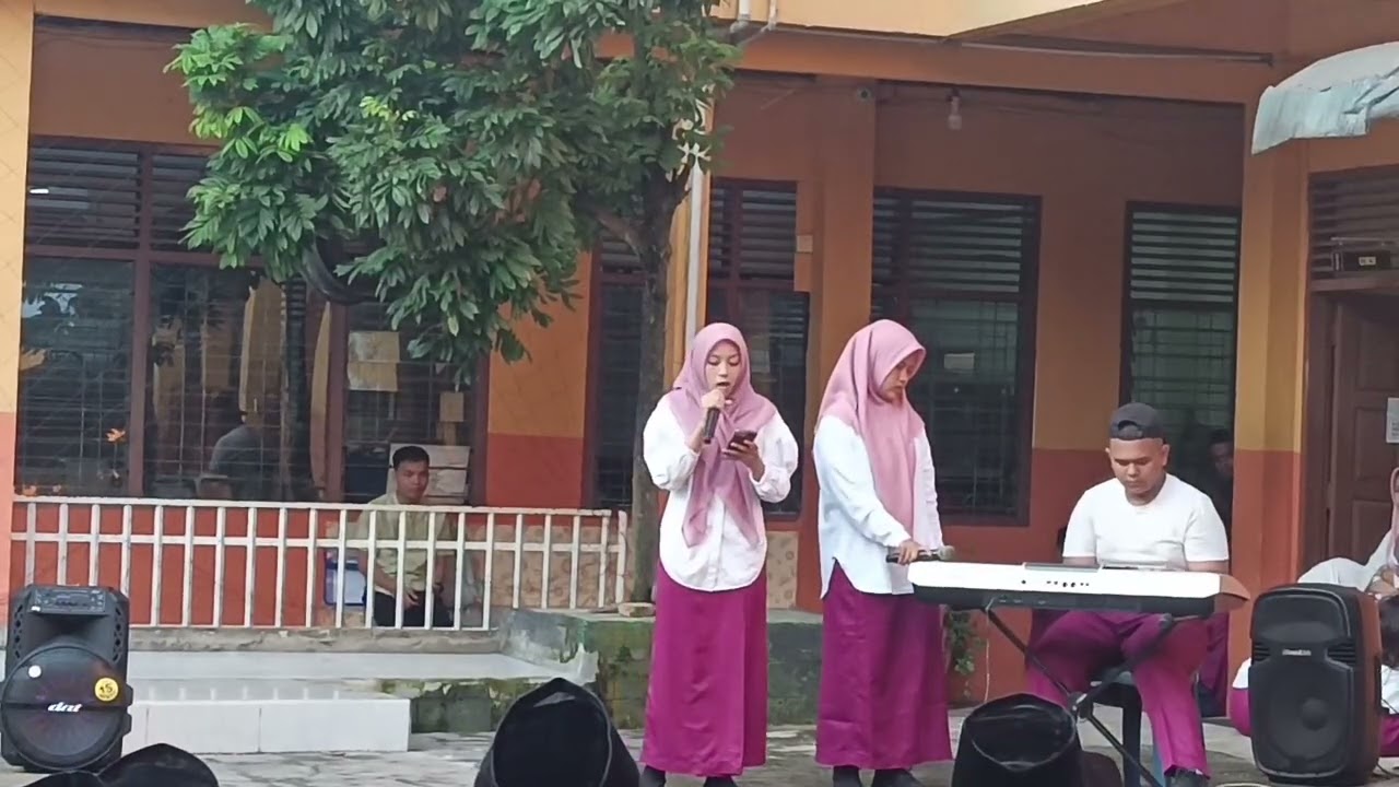 Jum'at kreatif kelas XI #fyp #fypage #fypyoutube #fypシ゚viral #fyptiktok 