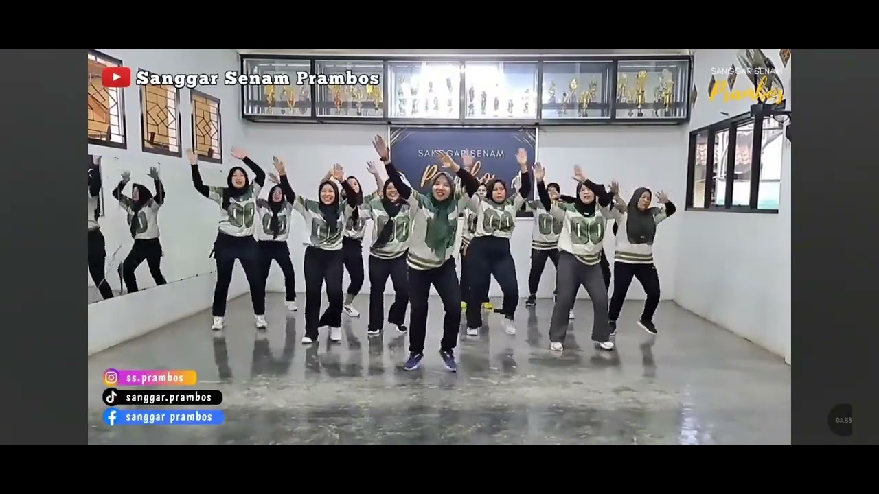LAGU SENAM KELAS 8F KELOMPOK ANGELINA CAHAYA SIHALOHO