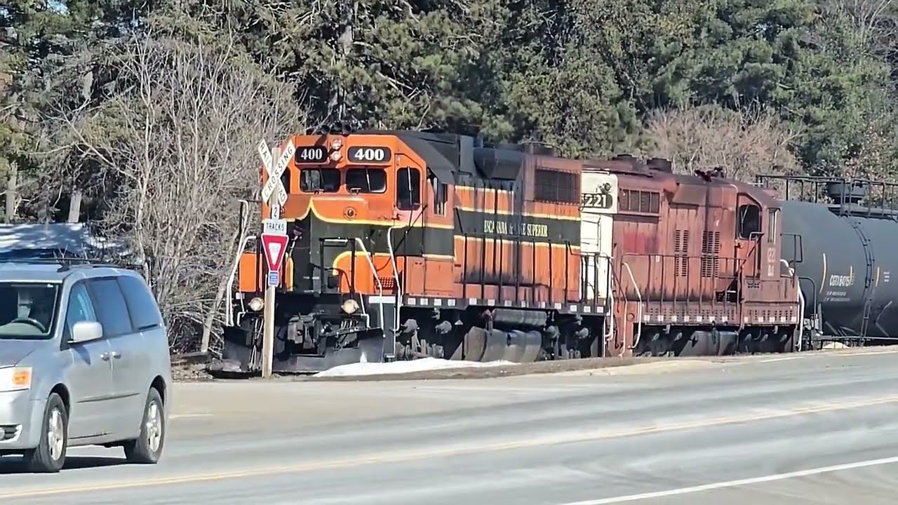 Train Conductor Kicking Cars In Pembine, Better Watch Out They're Moving Fast! | Jason Asselin