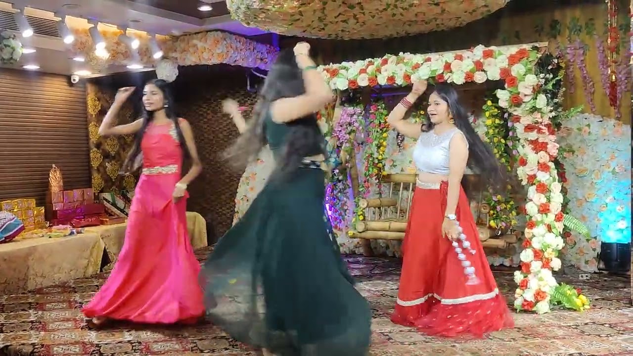 Desi girl , chunneri chunneri ☺️#dance #desigirlmusic #chunneri
