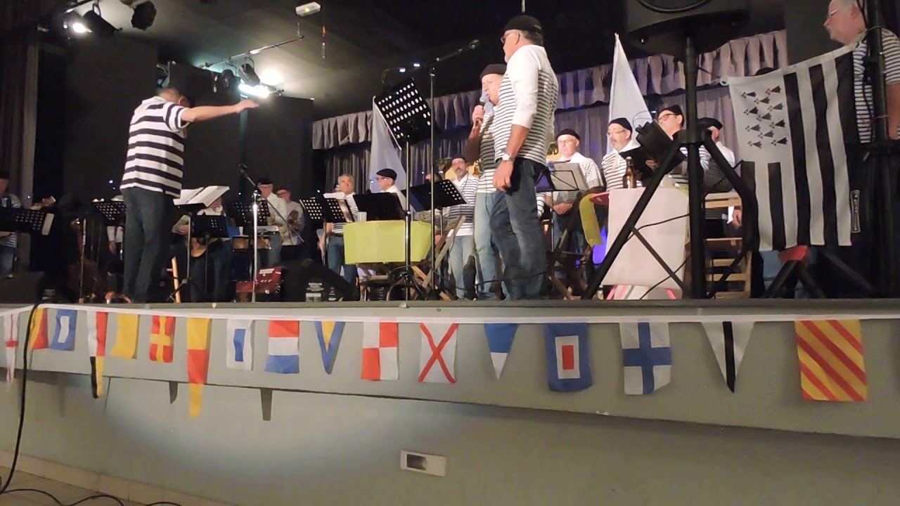 V16 la polka des marins