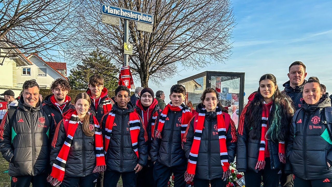Foundation remembers Munich Air Disaster with visit to Manchesterplatz