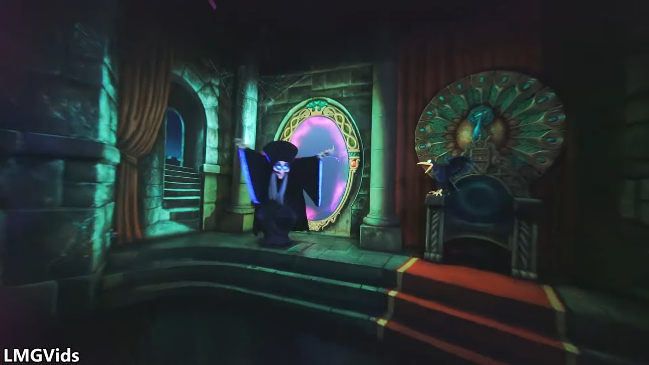 [2020] Snow White's Scary Adventure ride @ Disneyland *LAST DAY* Original Disneyland Dark Ride