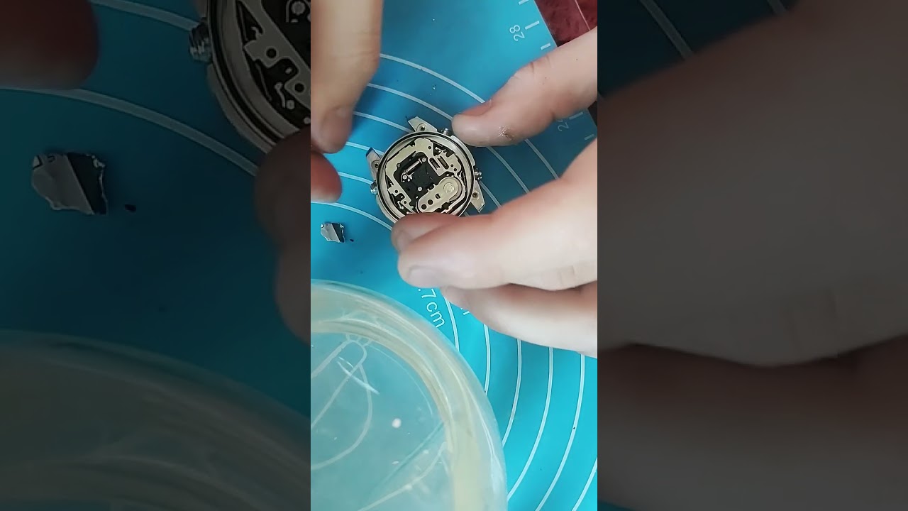 замена батарейки на часах casio fishing gear AMV-703 (4733)/ battery replacement