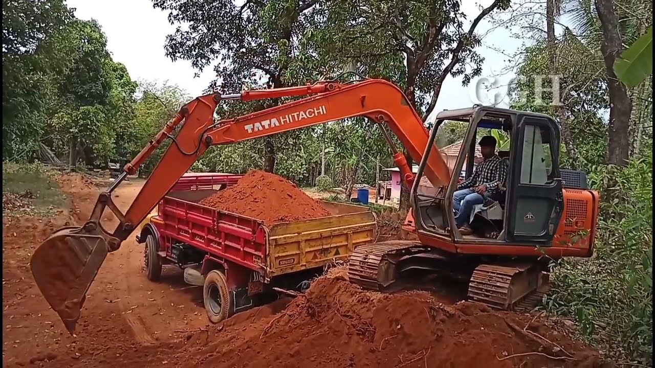 amazing work by Tata Hitachi ex 70 loading in Tata tipper 3.3 minute. and unloading.