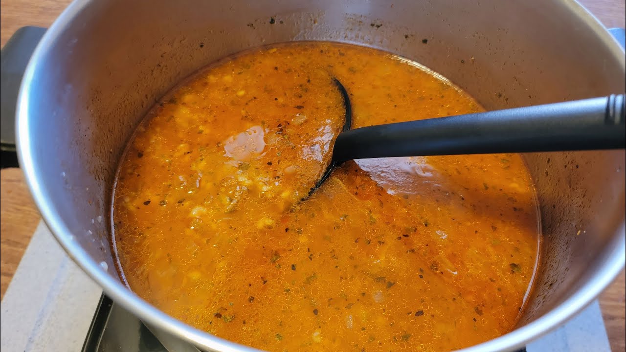 Supa (tahrana- trahana ) sa mljevenim mesom  /  Soup (tahrana-trahana) with minced meat #supa #soup