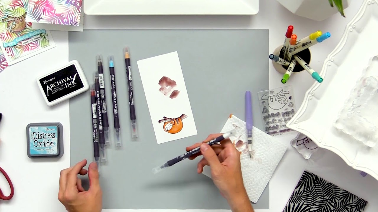 How to Use Distress Markers to Create Watercolor Backgrounds with Simon Hurley