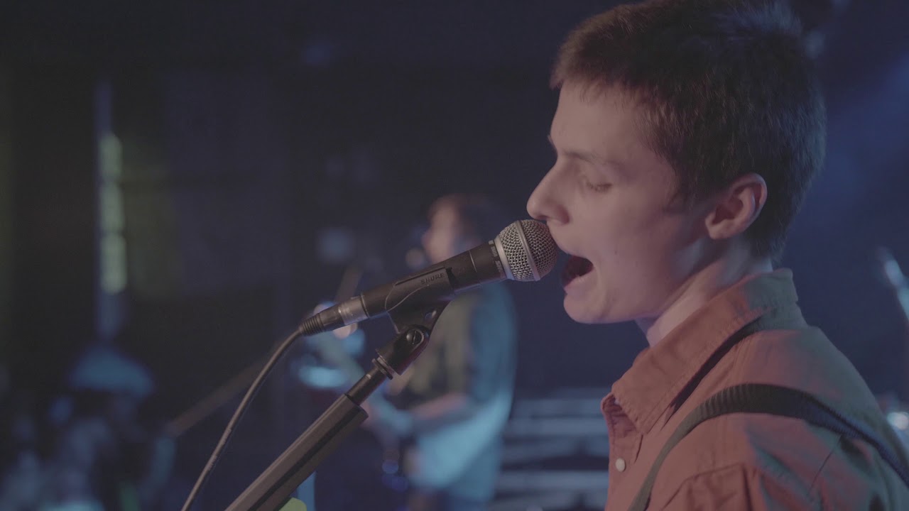 Teddy Queen - Kicsik&eacute;t [Official Video]