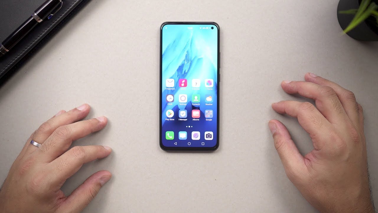 Vivo V17 Unboxing | Hole Punch Display!