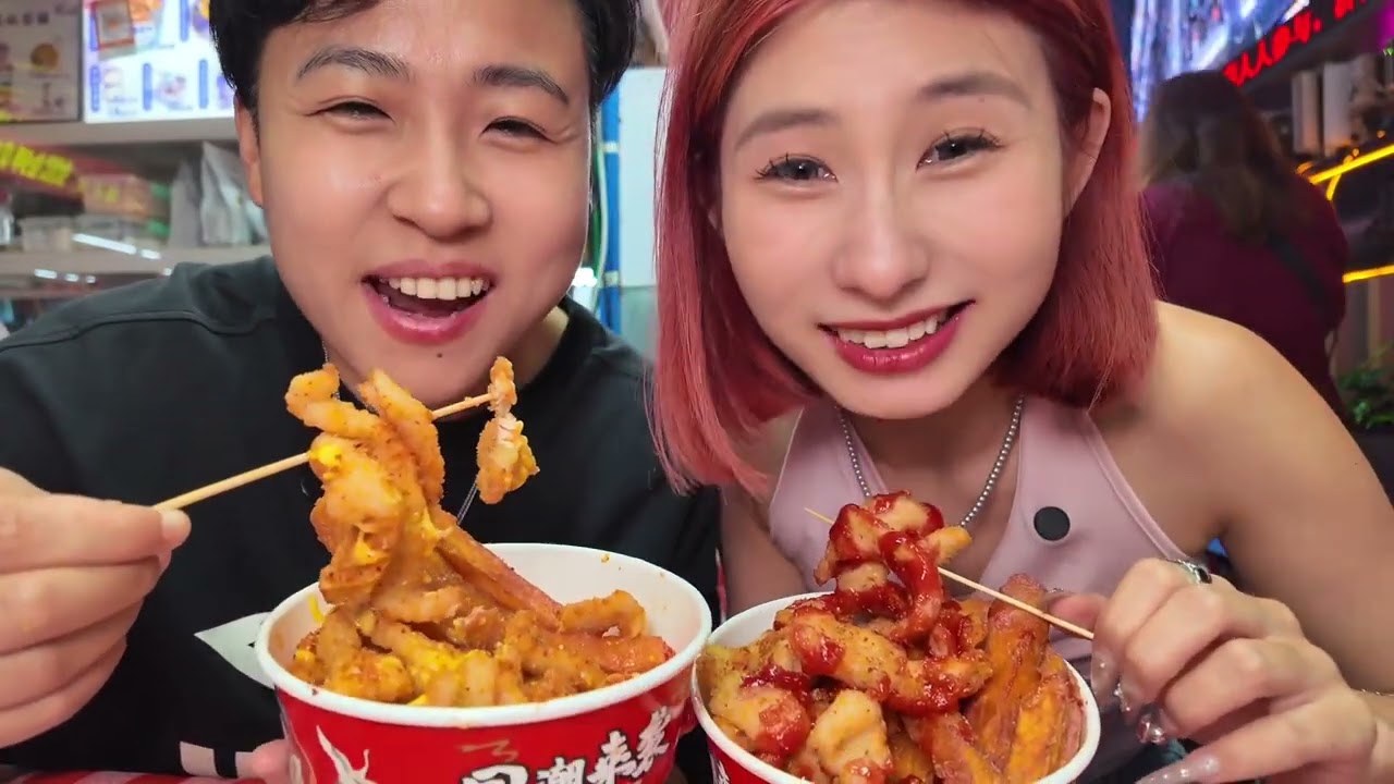 济南环联夜市好吃还不贵的美食合集！ 总结了10家老店分享给饭搭子们！请自取吧#环联夜市 #济南环联夜市 #济南美食 #美食vlog #饭搭子稳仔