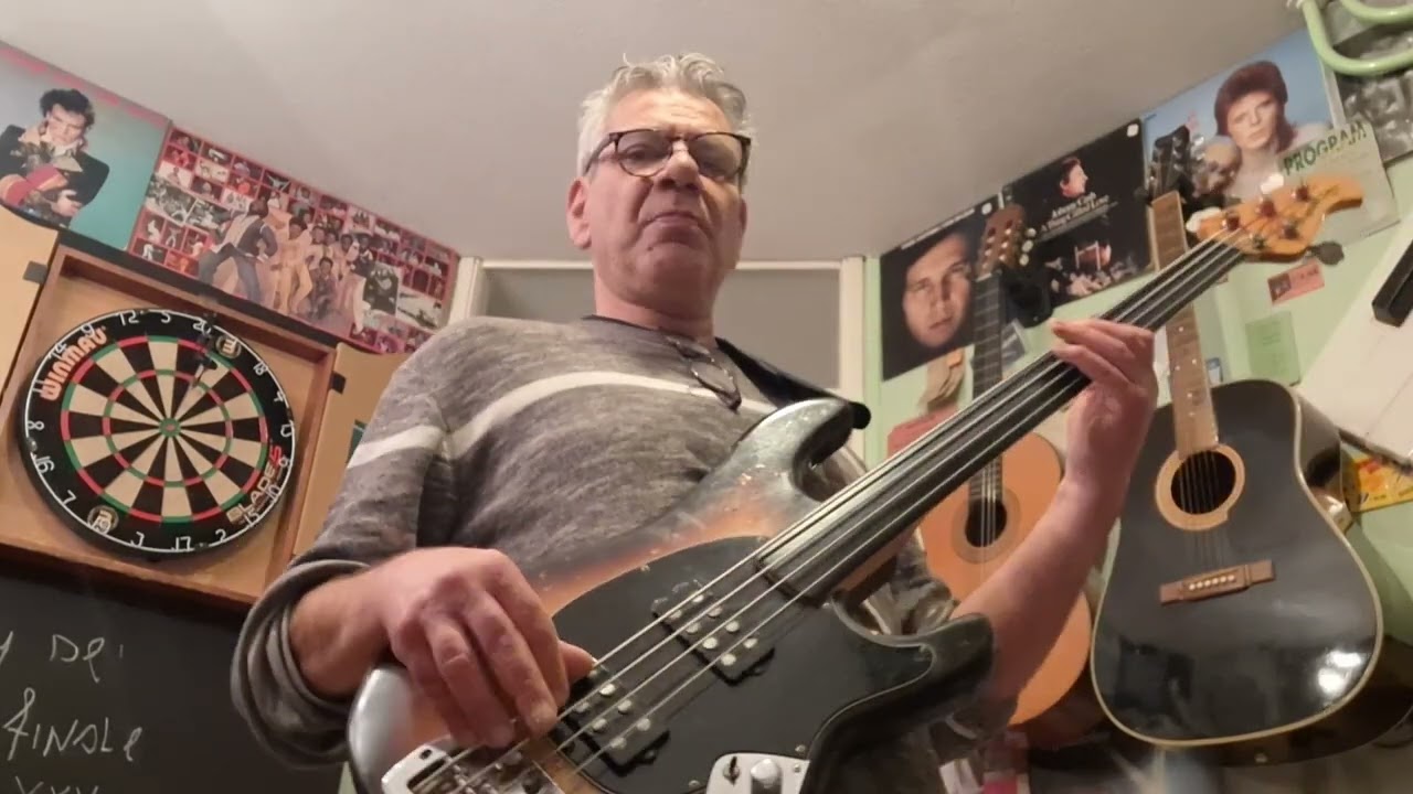 Ton Demmers Pick up the pieces bass cover  Candy Dulfer