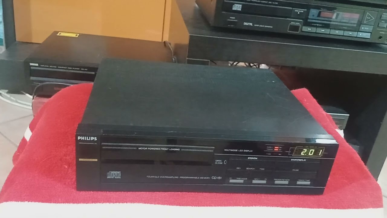 Philips CD 151 (1986)