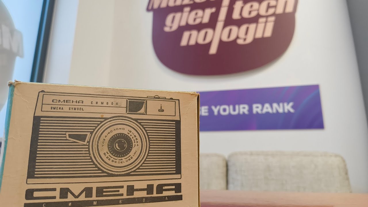 Unboxing nowego (starego) aparatu Smiena Symbol.